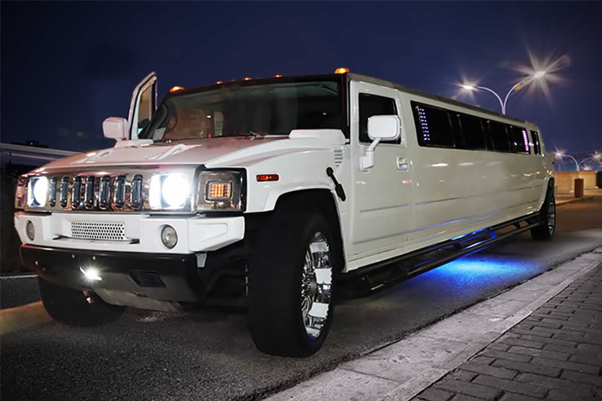 Hummer H2 limo