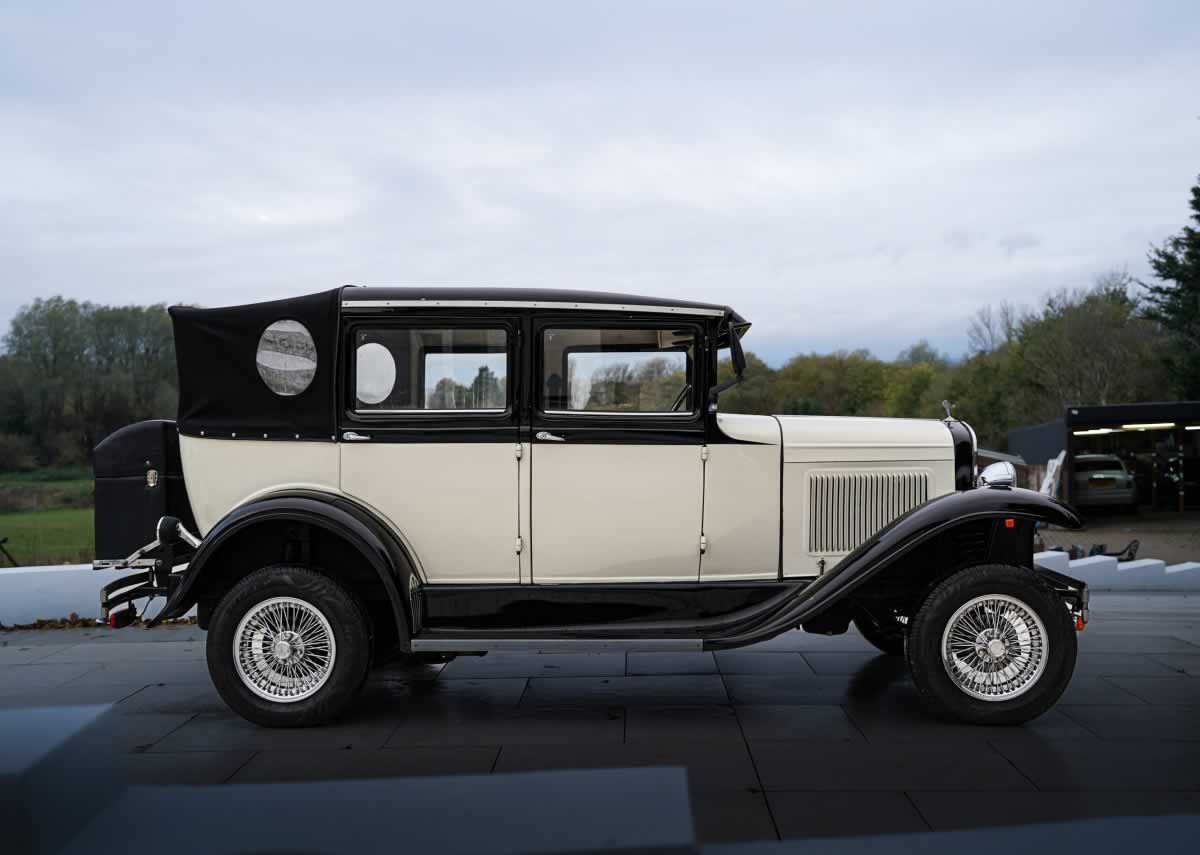Badsworth Landaulette driver side view exterior