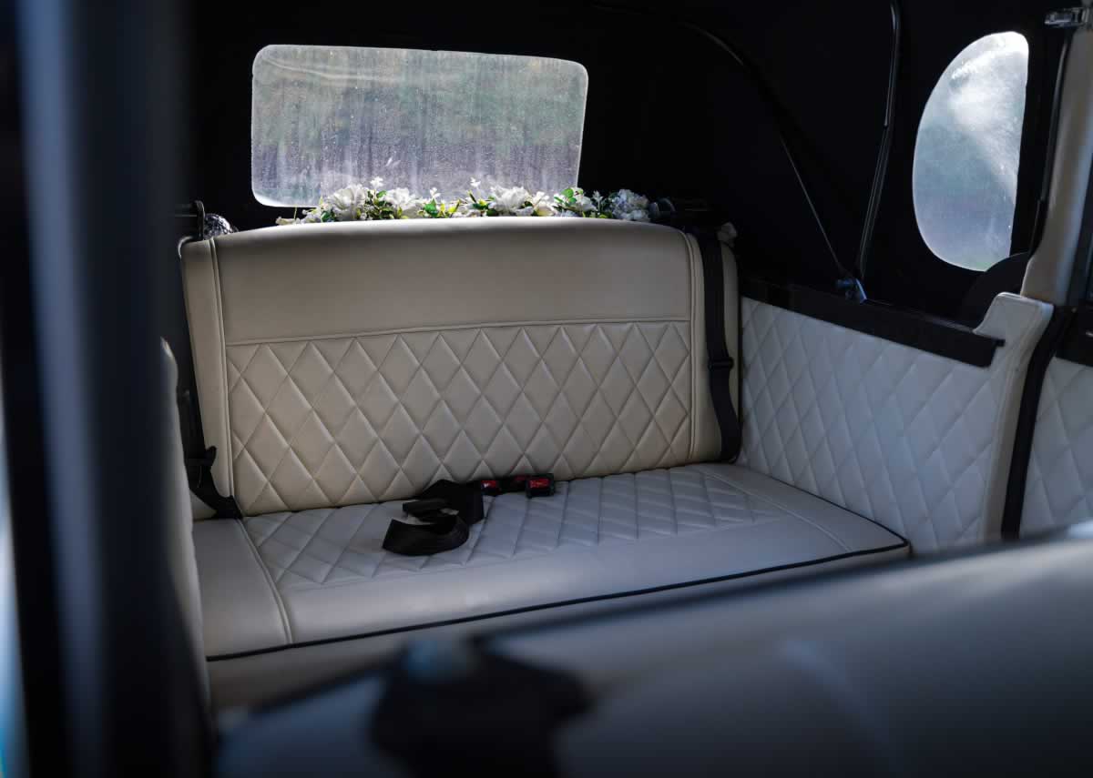 Regent Landaulette interior seating