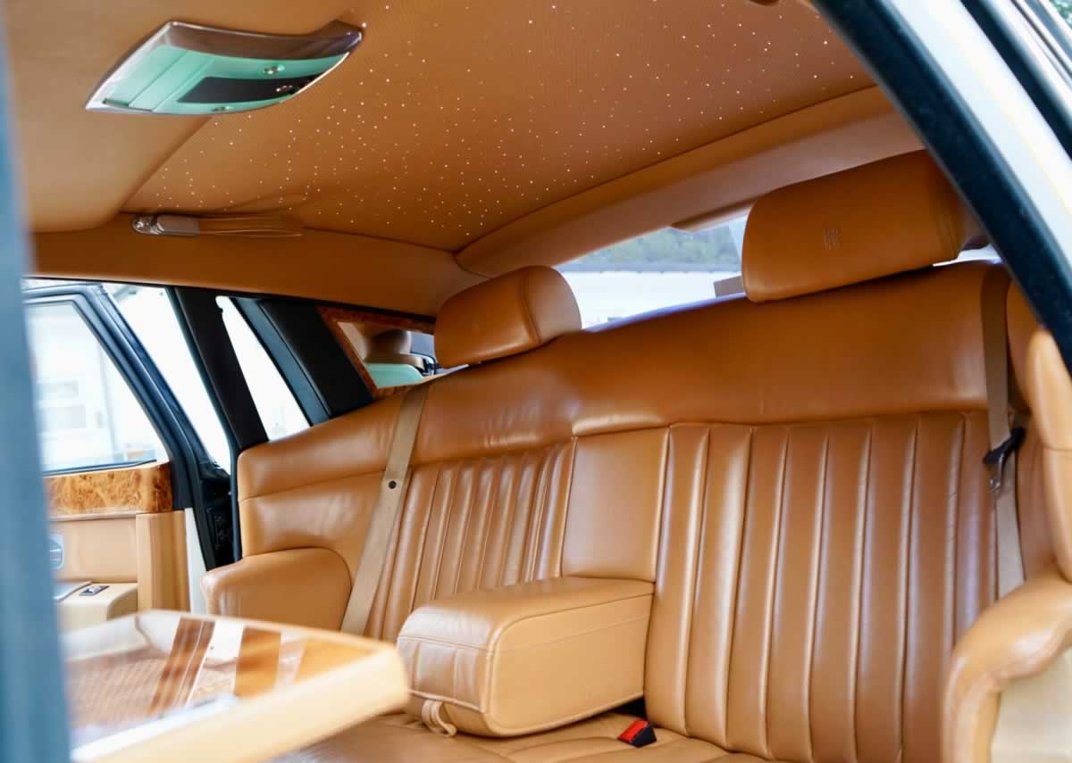 Rolls-Royce Phantom Series 1 rear seats