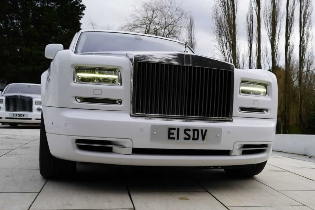 Rolls-Royce Phantom VII Series II exterior front angled