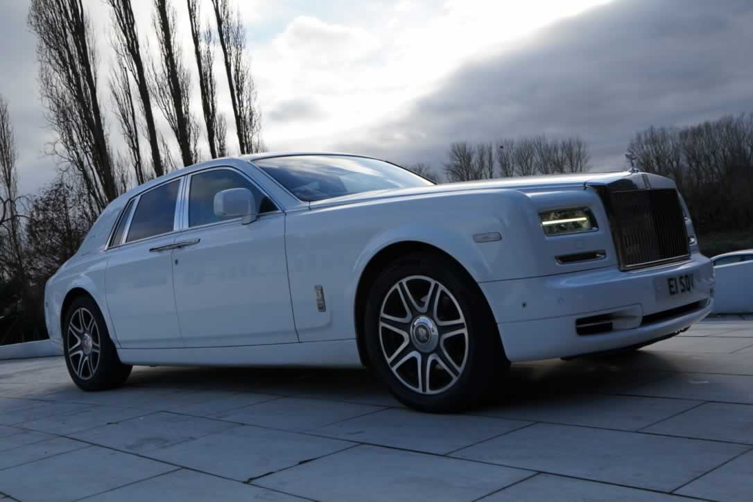Rolls-Royce Phantom VII Series II exterior driver side view